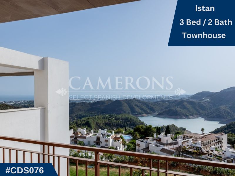 3 bedroom Town house For Sale