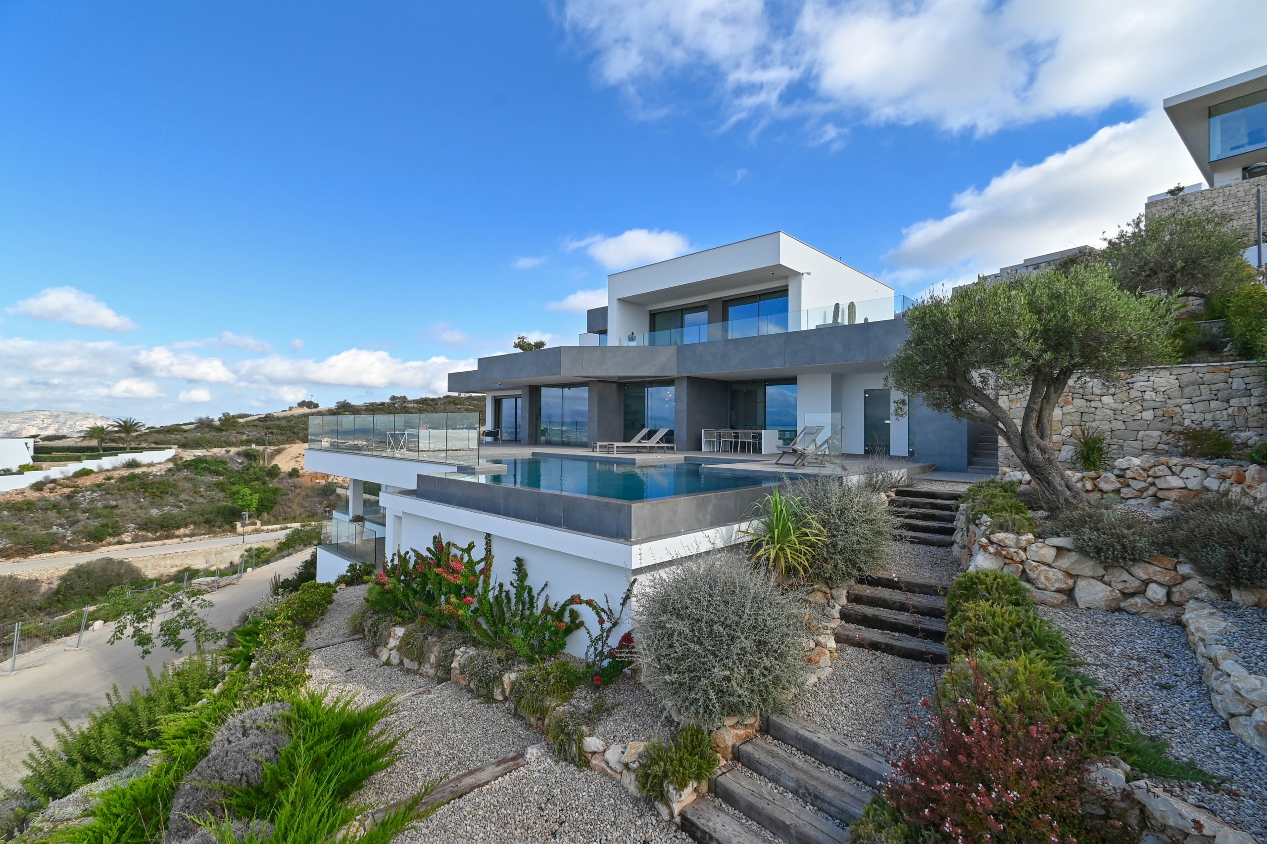 4 bedroom Villa For Sale