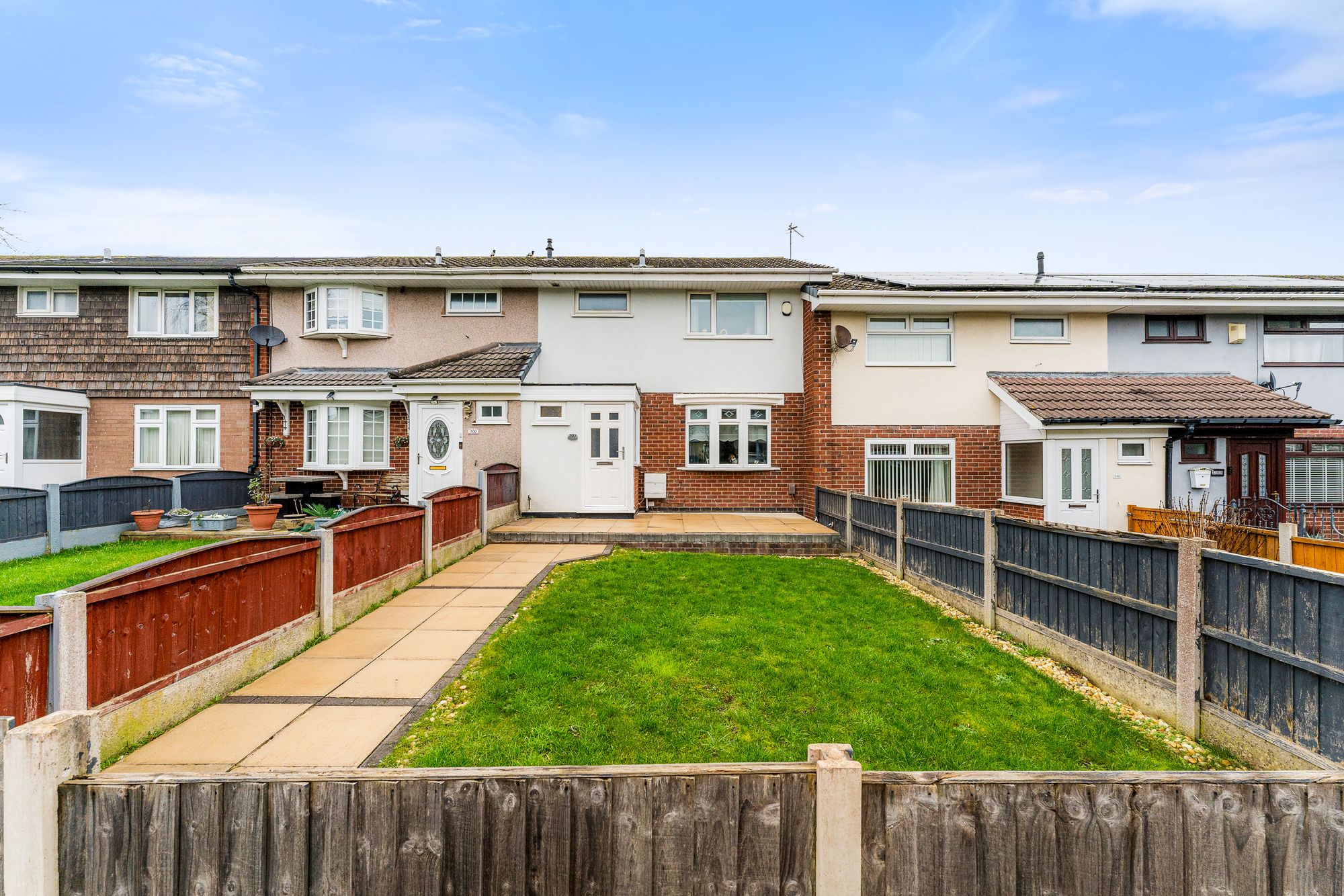 3 bedroom Terraced House Under Offer