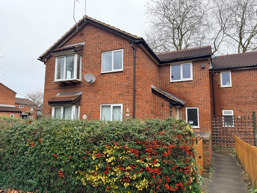 1 bedroom Apartment For Sale