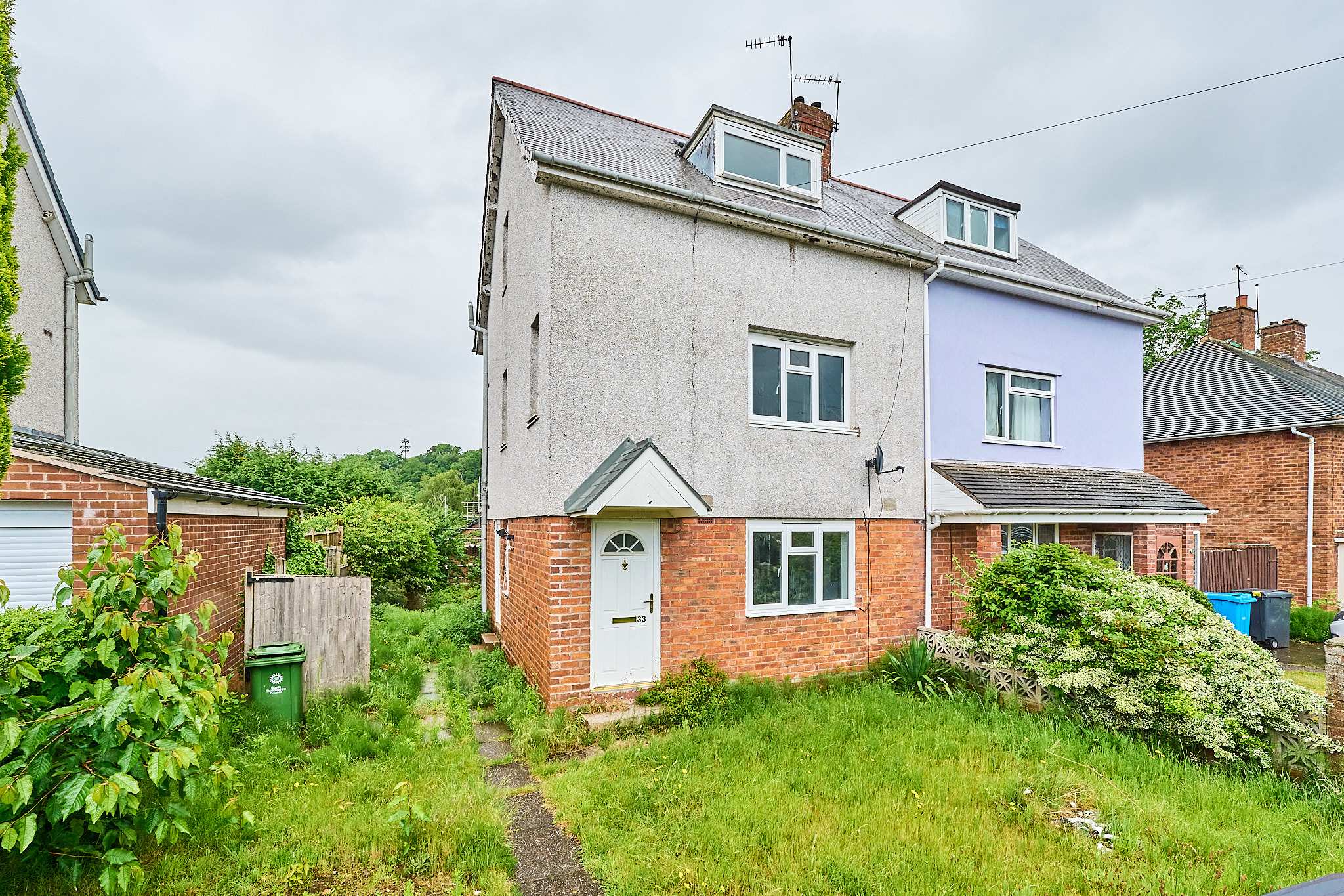 4 bedroom Semi-detached house Sold