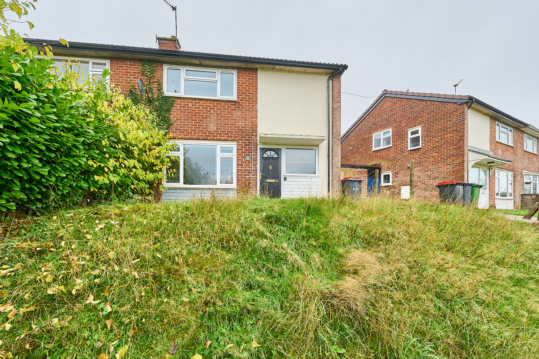3 bedroom Semi-detached house Sold