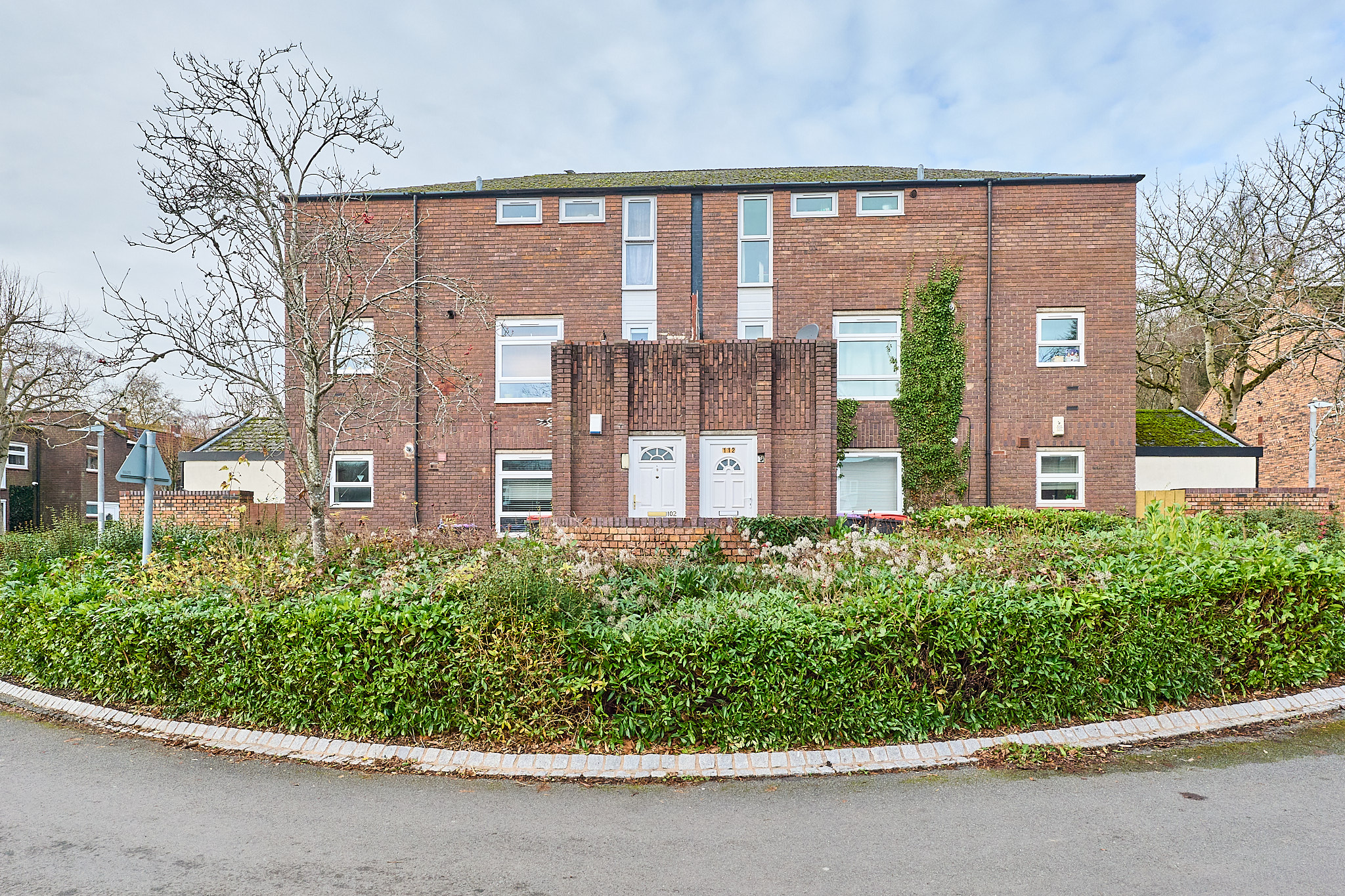 2 bedroom Ground floor flat Sold