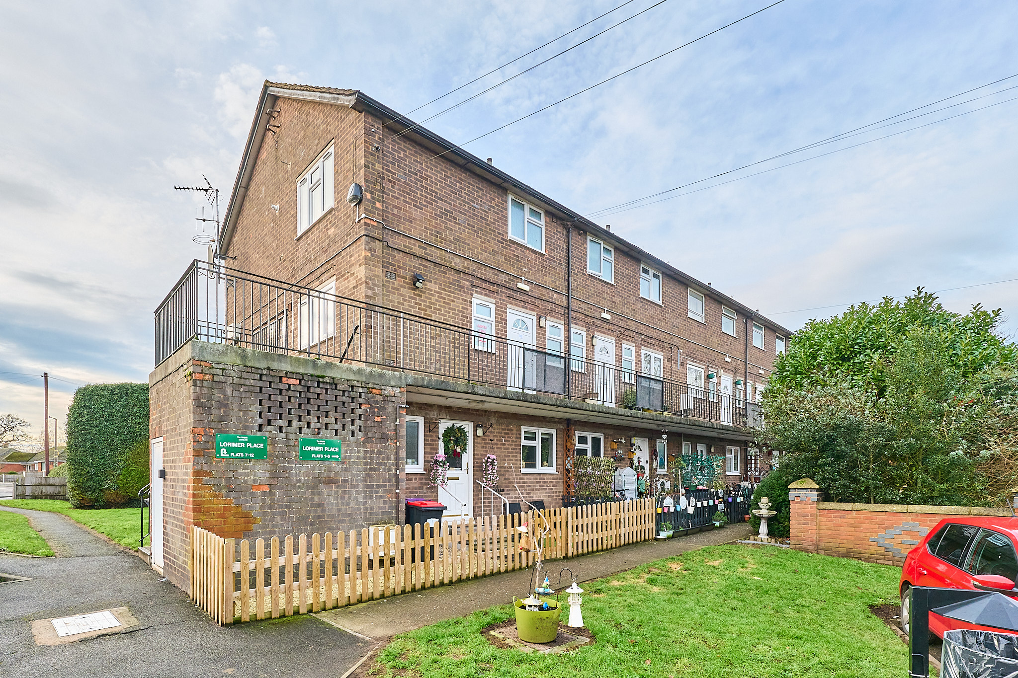 1 bedroom Ground floor flat Sold