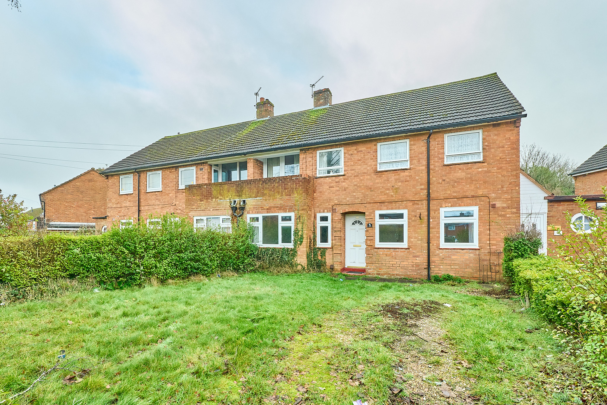 2 bedroom Ground floor flat Sold