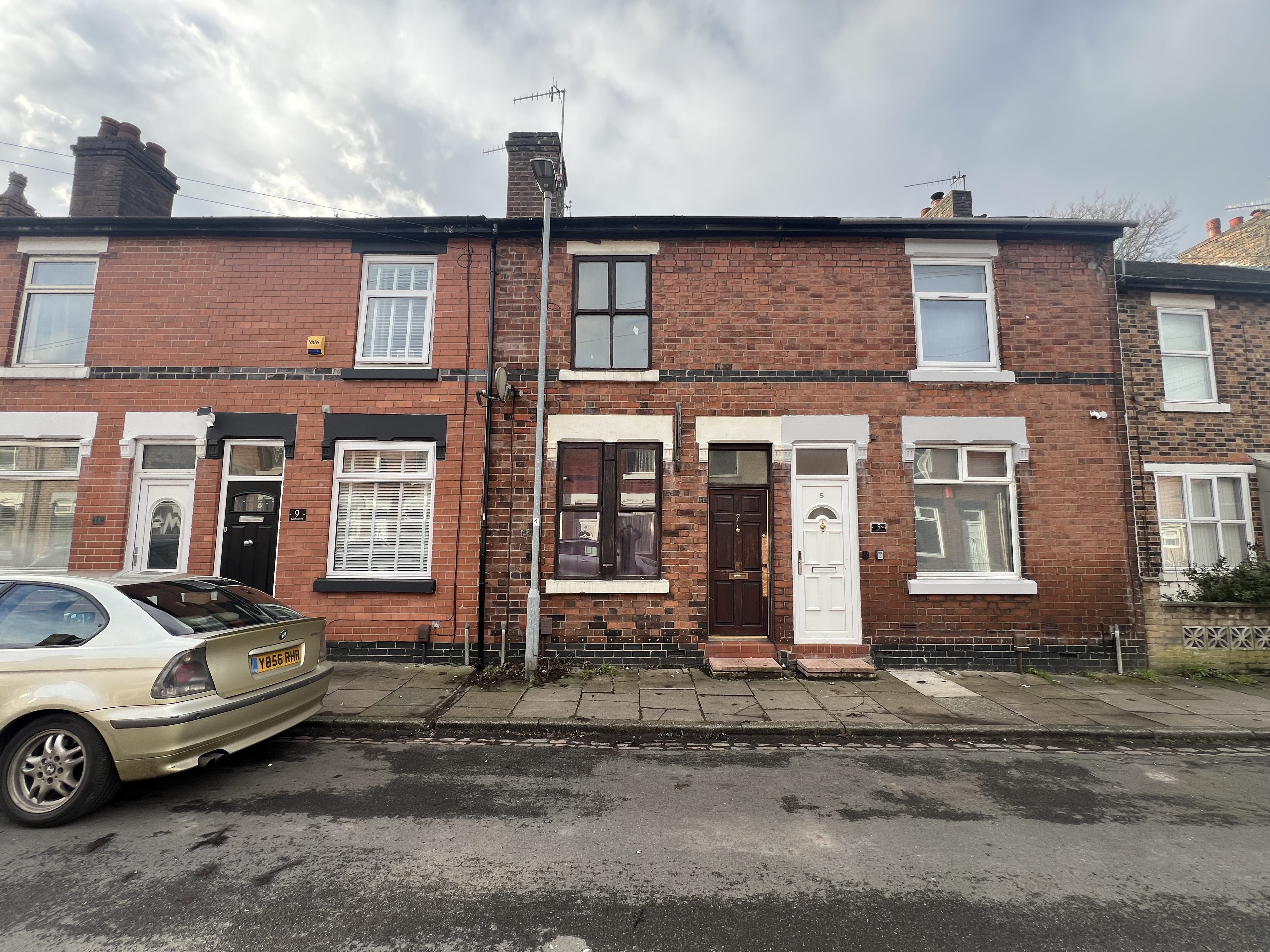 2 bedroom Terraced House Sold