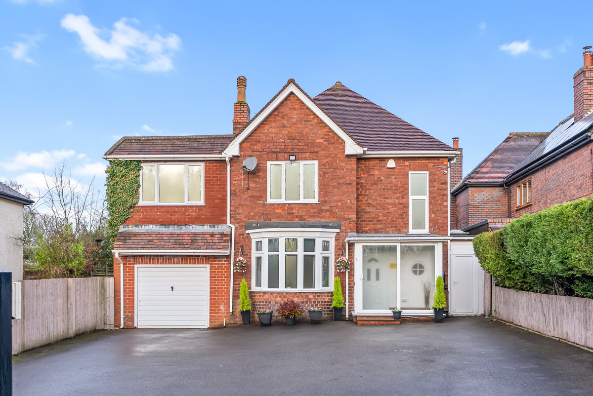 4 bedroom Detached house For Sale