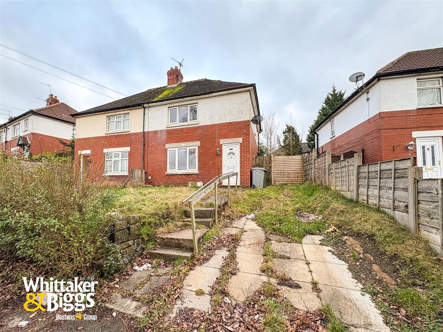 2 bedroom Link detached house For Sale