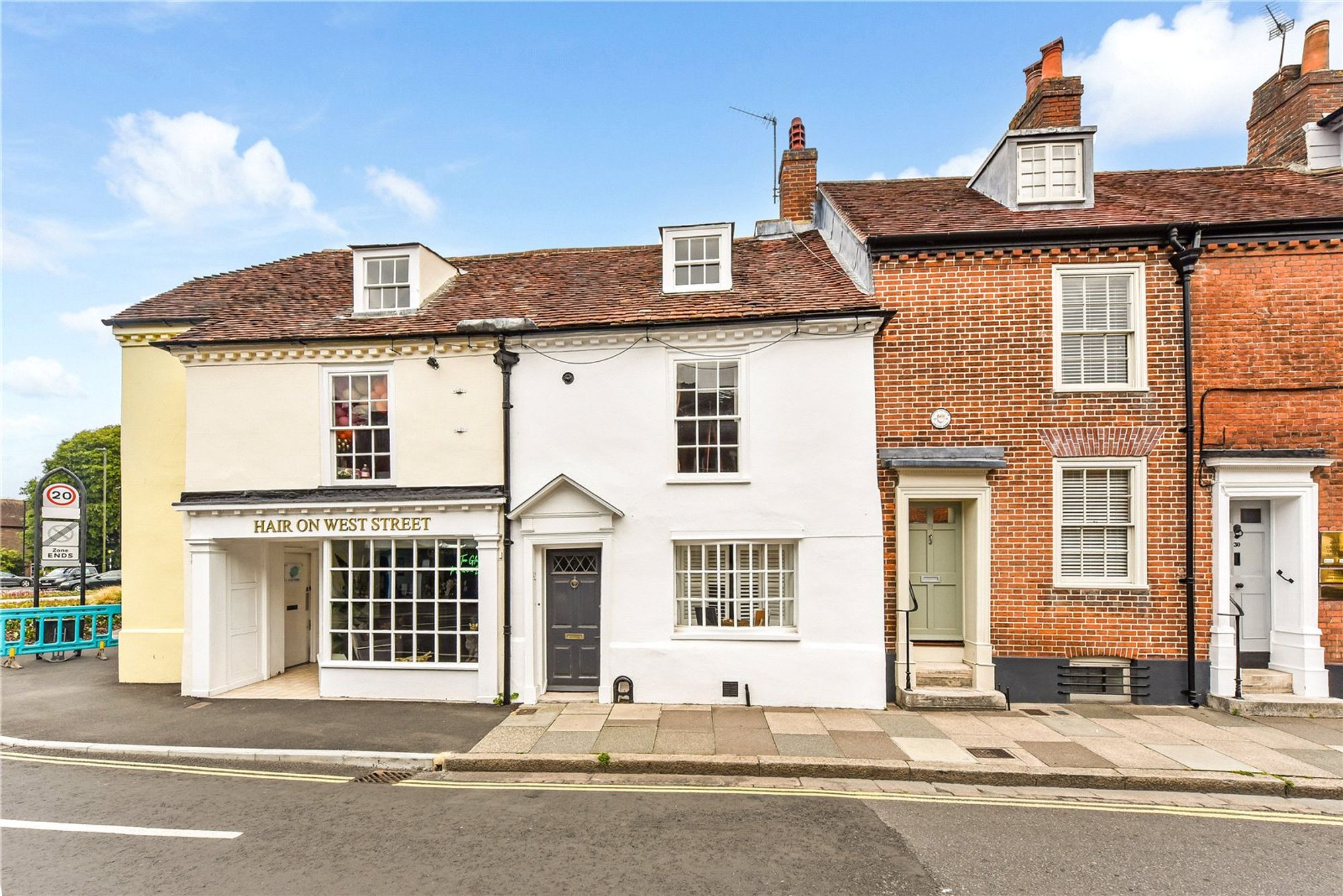 4 bedroom Terraced House For Sale