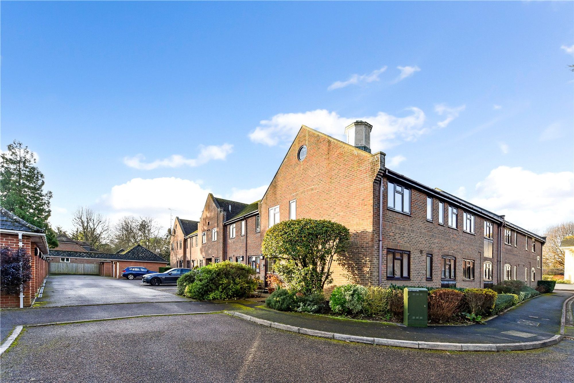 3 bedroom Apartment Under Offer