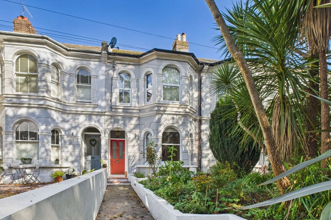 2 bedroom Flat Under Offer