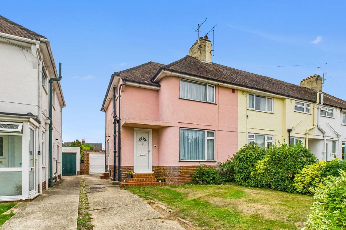 3 bedroom End of terrace house For Sale