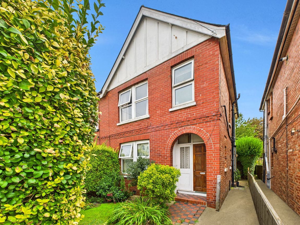 1 bedroom Flat Under Offer