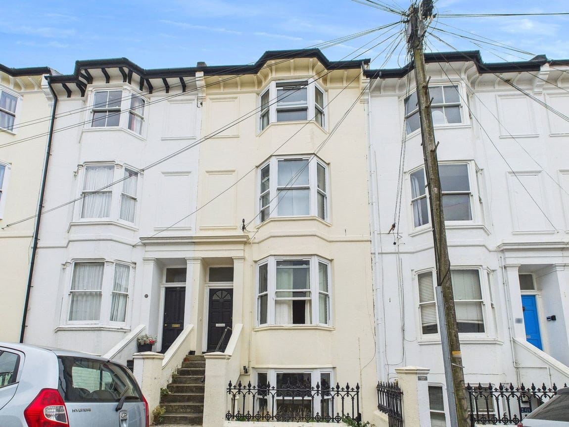 1 bedroom Flat Under Offer