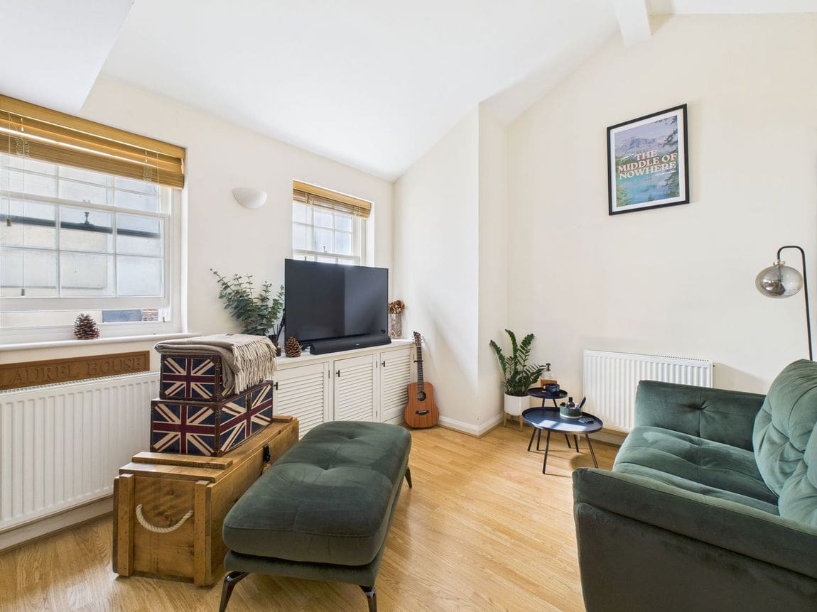 1 bedroom Flat Under Offer