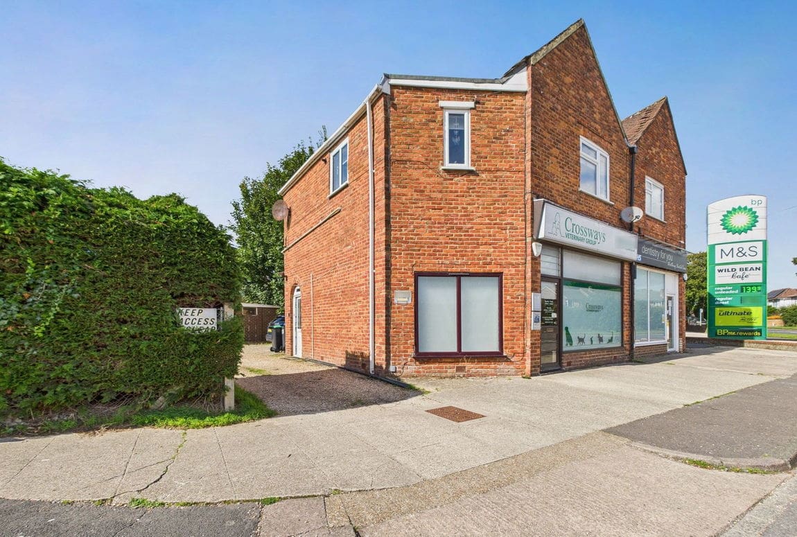 1 bedroom Apartment For Sale