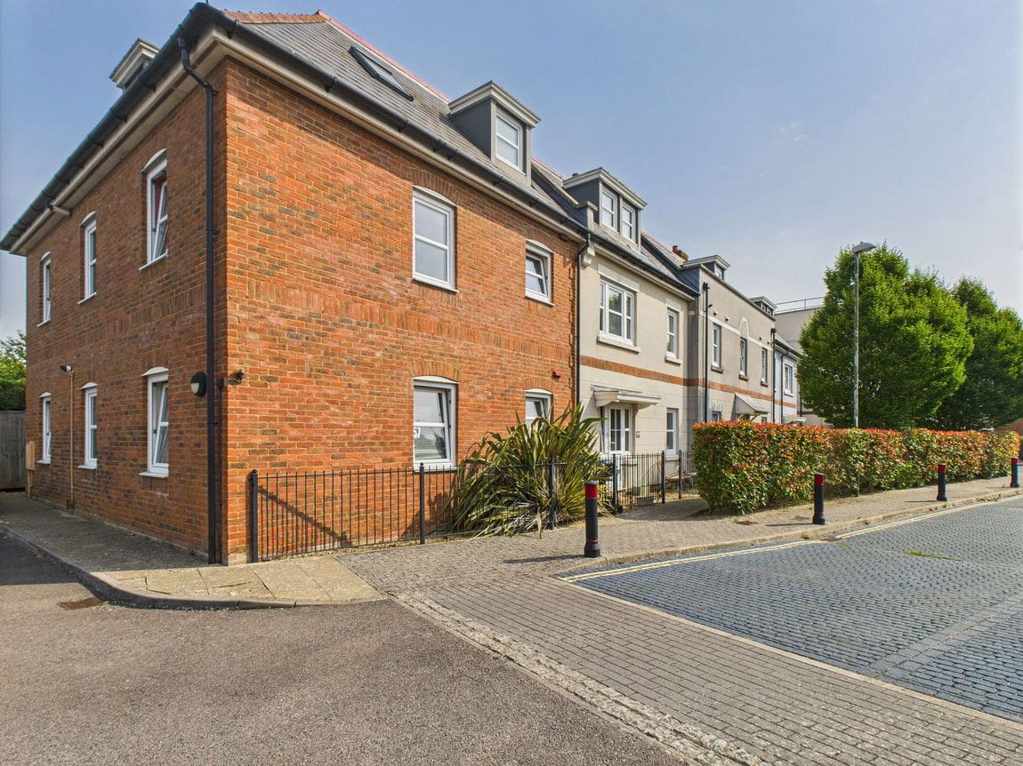 2 bedroom Penthouse Under Offer