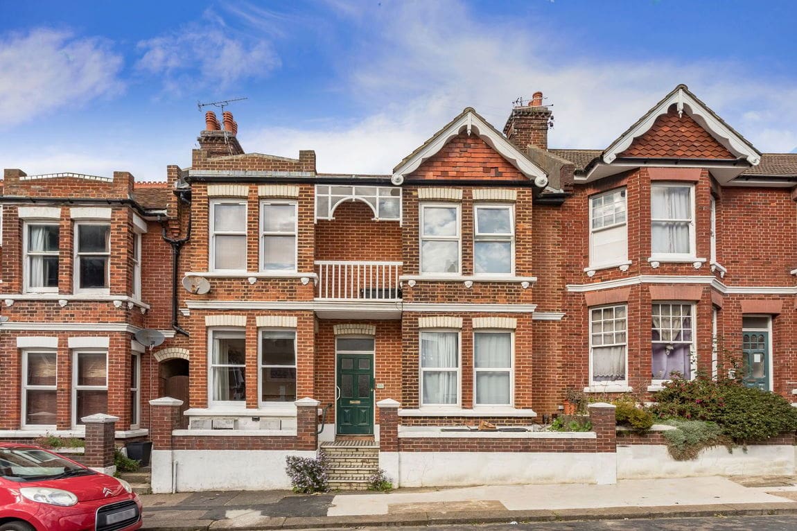 1 bedroom Flat Under Offer
