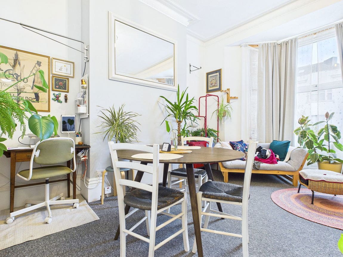 1 bedroom Flat Under Offer