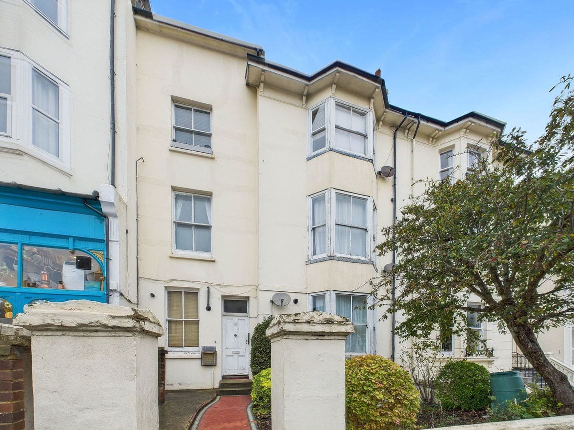 1 bedroom Flat Under Offer