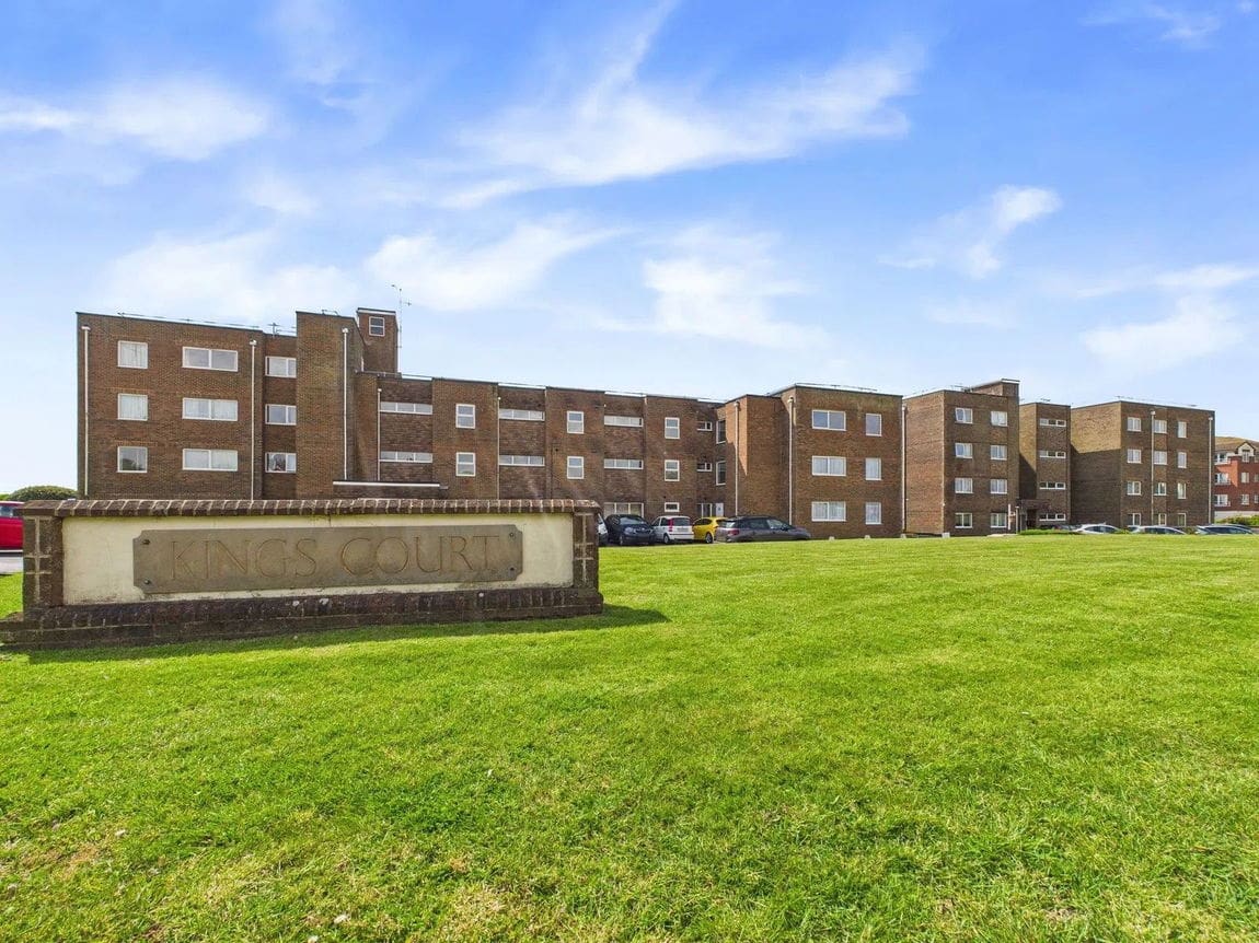 2 bedroom Flat Sold
