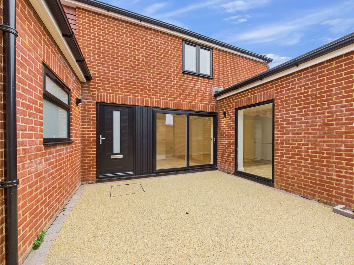 4 bedroom Mews house For Sale