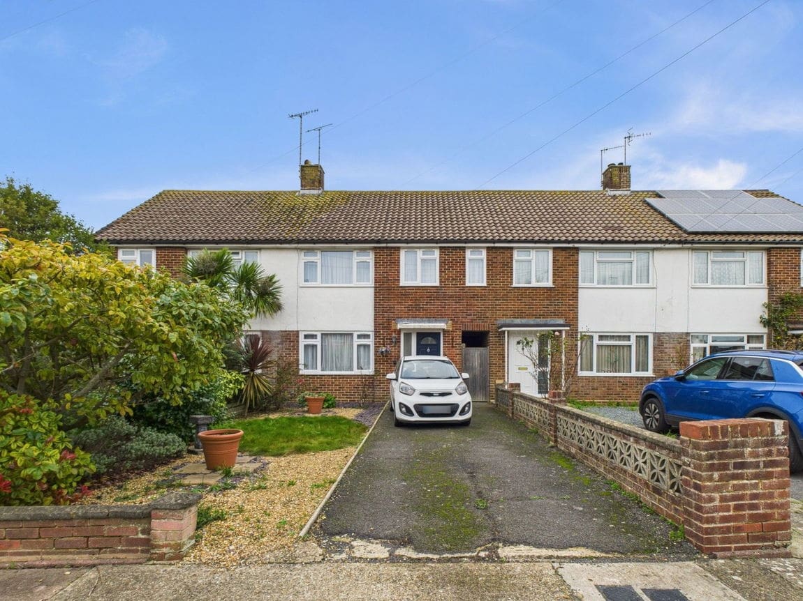 3 bedroom Terraced House Under Offer