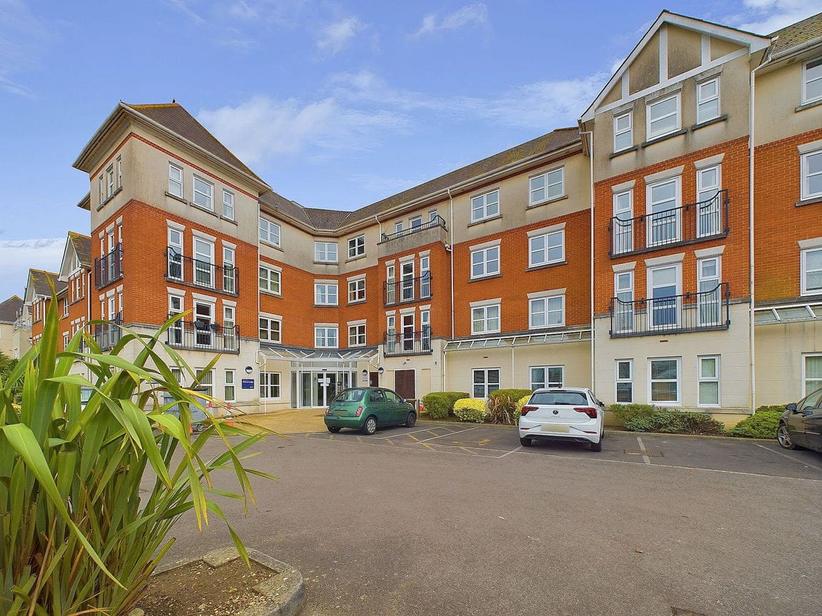 1 bedroom Apartment Sold