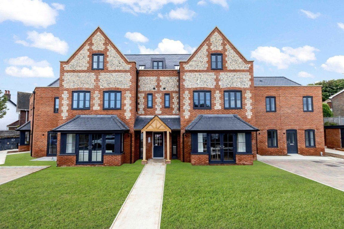 2 bedroom Flat Sold
