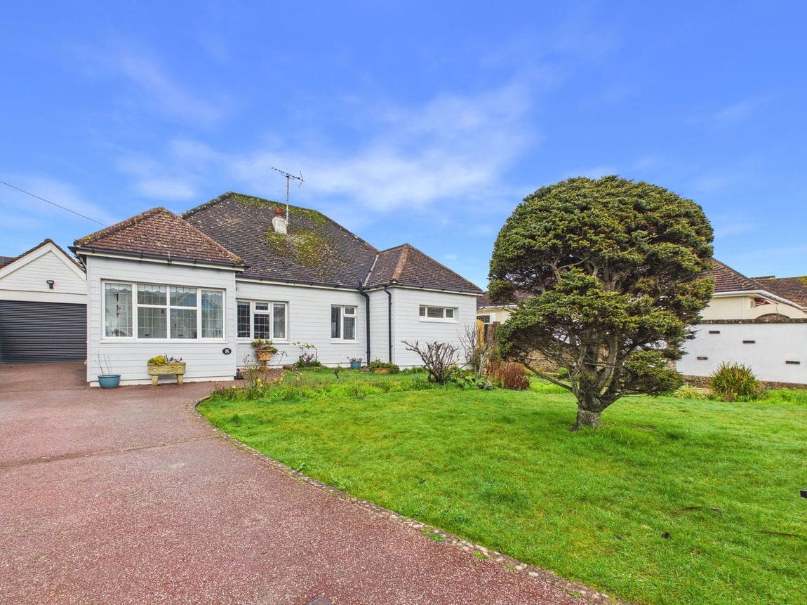 2 bedroom Bungalow Under Offer