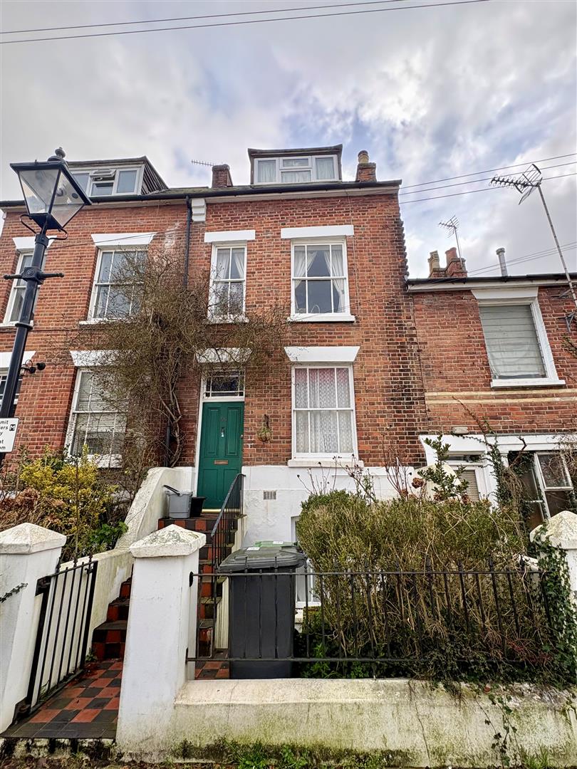 1 bedroom Flat To Let