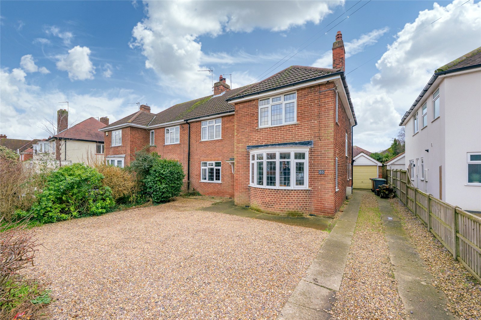 4 bedroom Semi-detached house For Sale