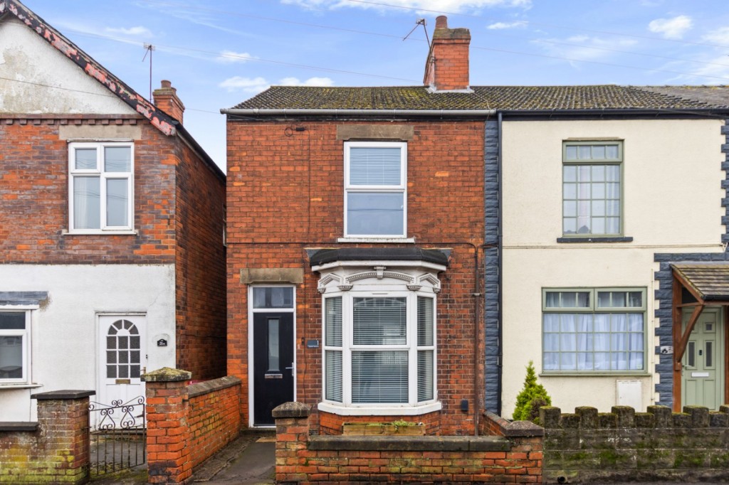3 bedroom End of terrace house Under Offer