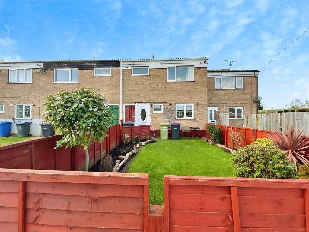 3 bedroom Terraced House Under Offer