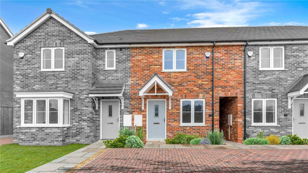 3 bedroom Terraced House Under Offer