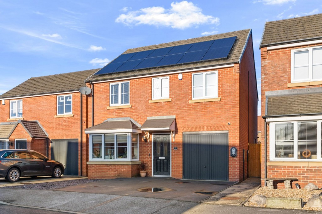 4 bedroom Detached house For Sale