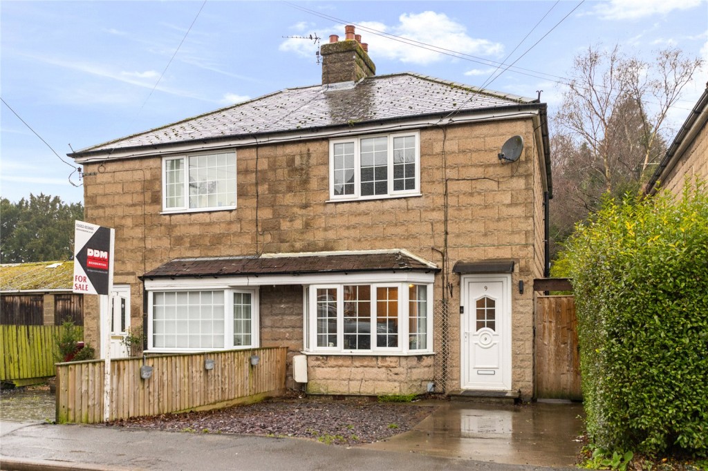 2 bedroom Semi-detached house For Sale