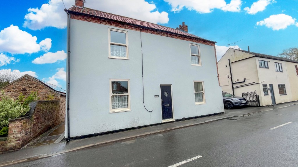 3 bedroom Cottage Under Offer