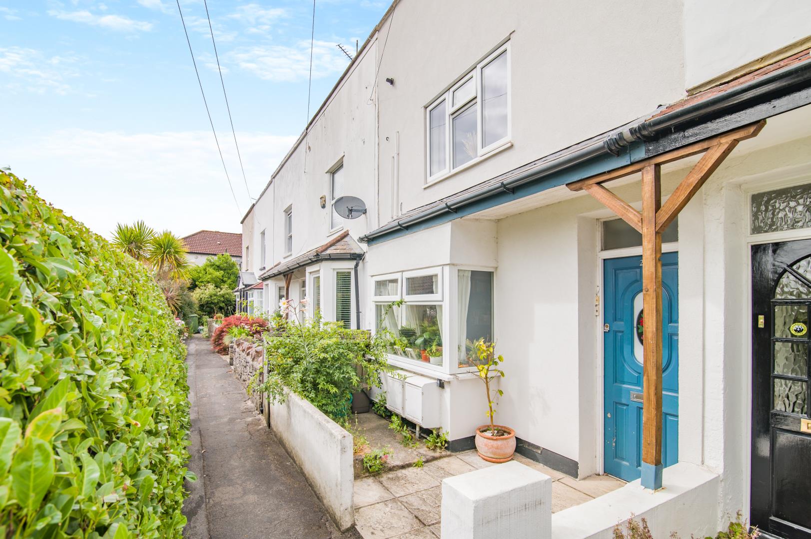 2 bedroom Flat Under Offer
