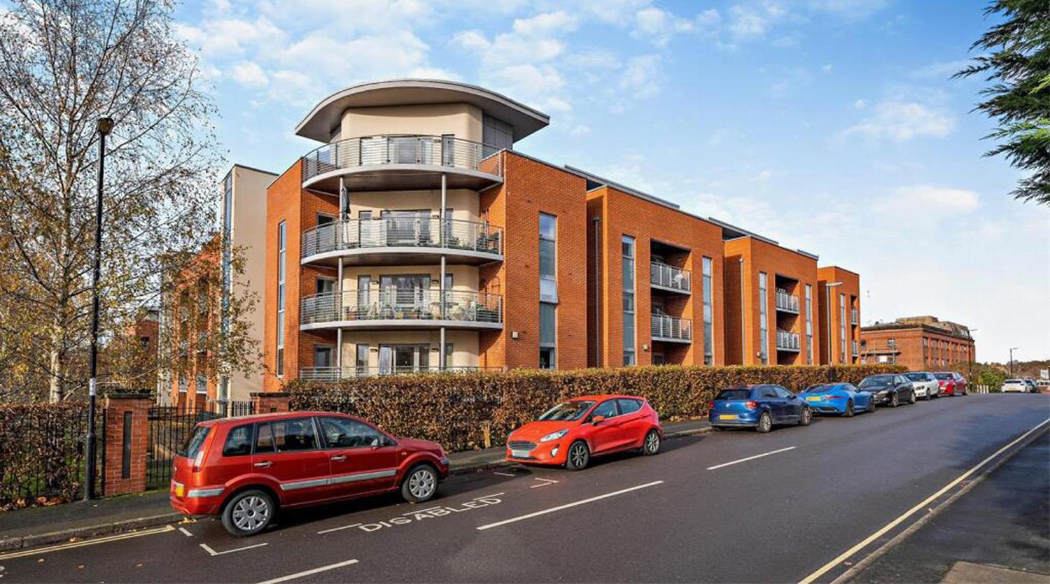 1 bedroom Apartment Under Offer