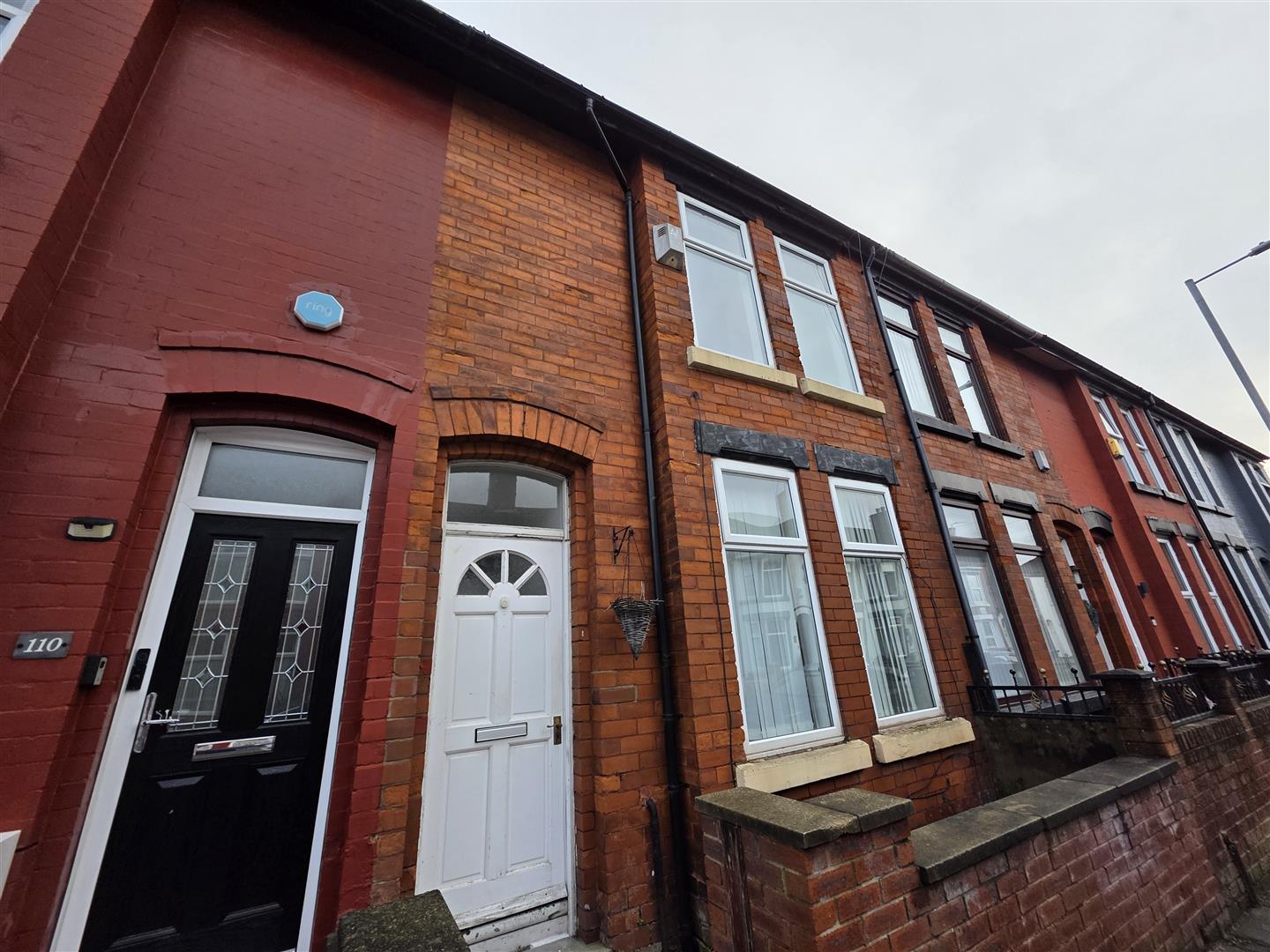 3 bedroom Property Let