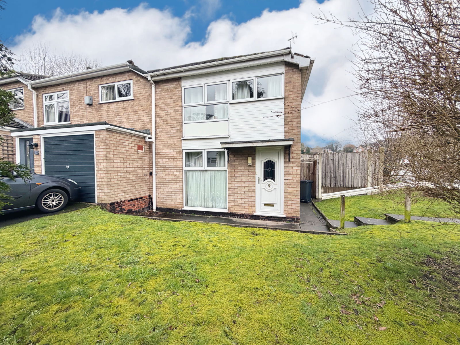 3 bedroom Terraced House Under Offer