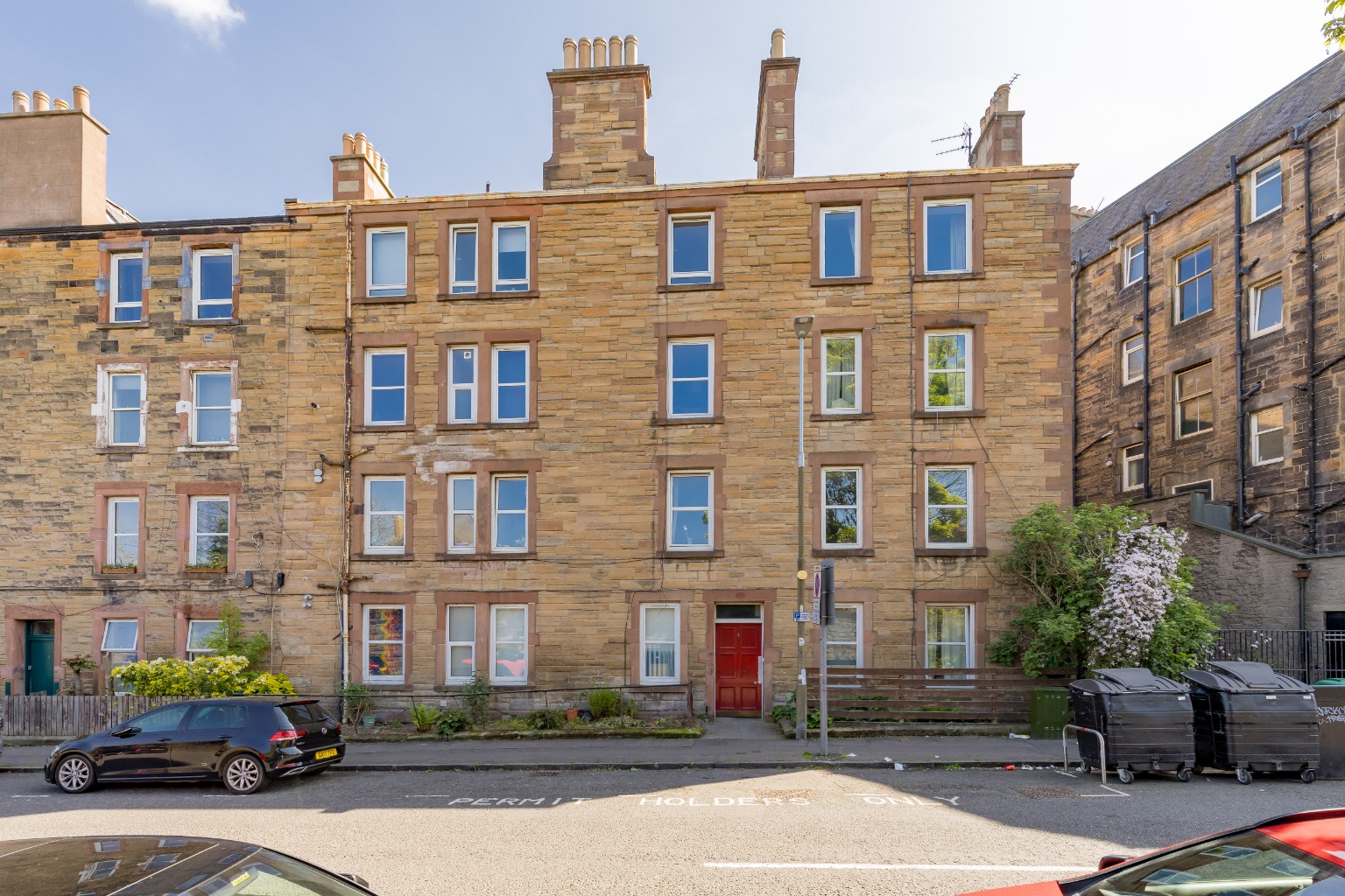 2 bedroom Flat Under Offer