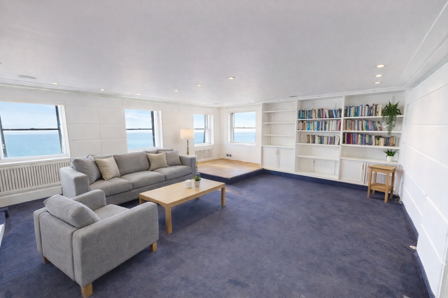 2 bedroom Flat To Let