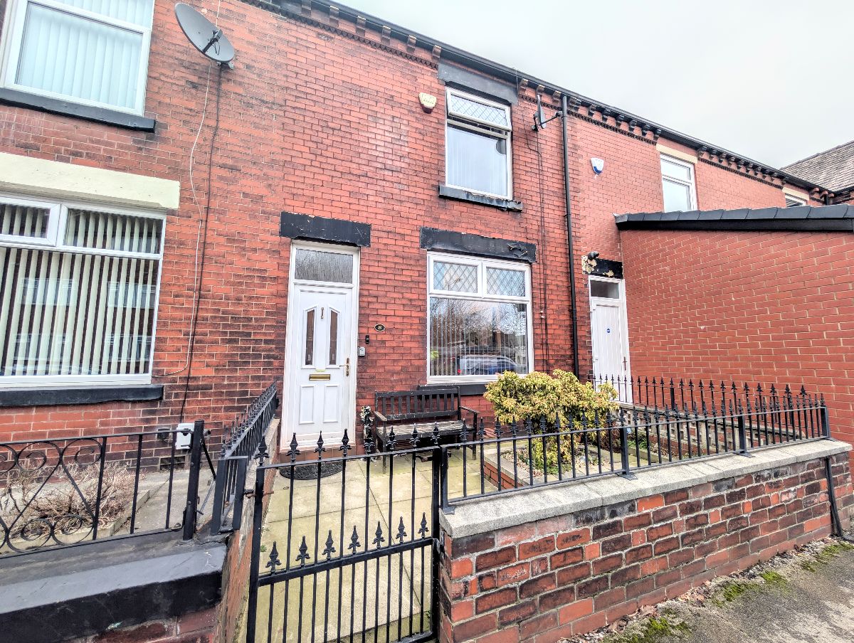 2 bedroom Terraced House Under Offer