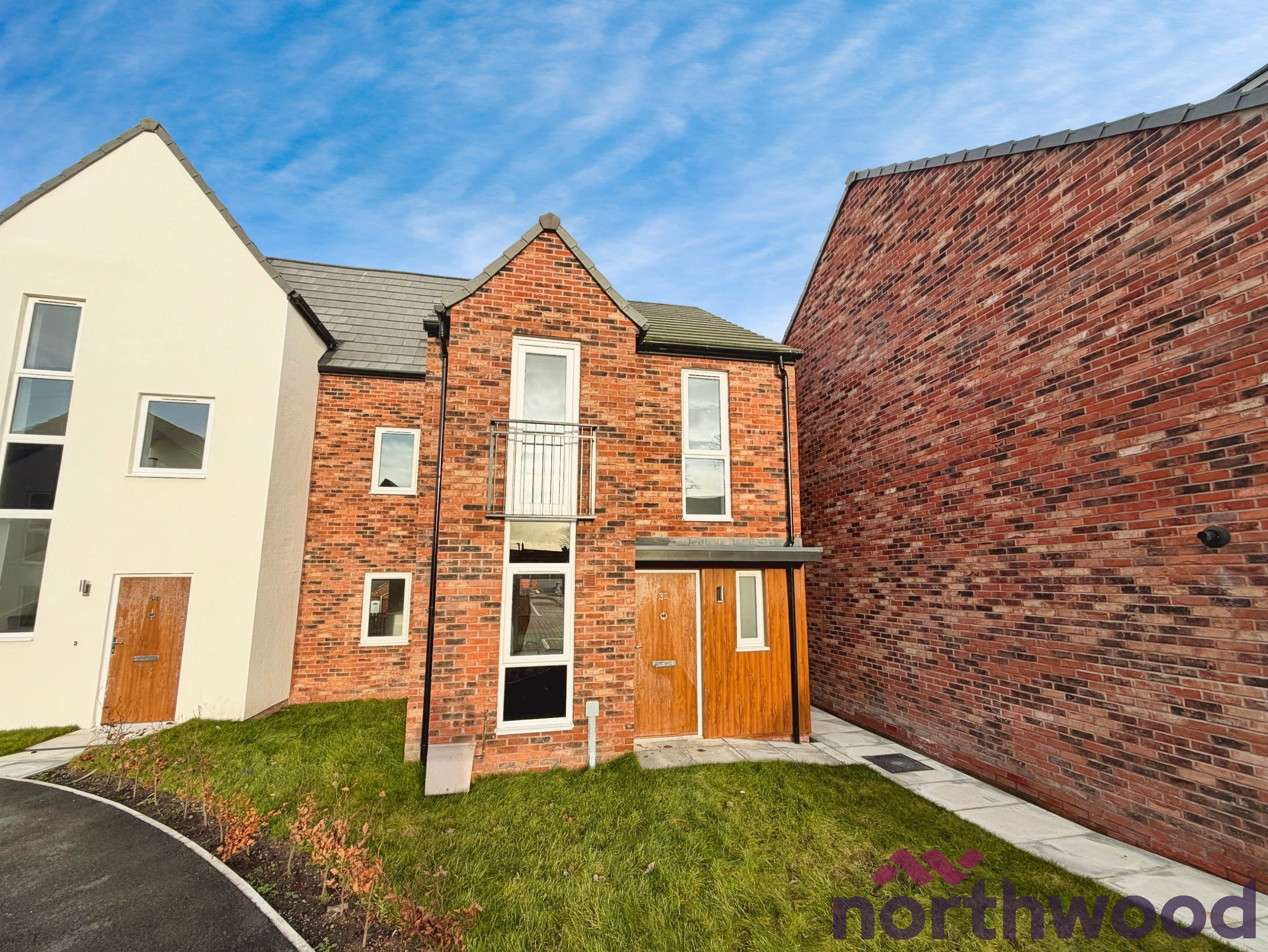 2 bedroom Mews house To Let