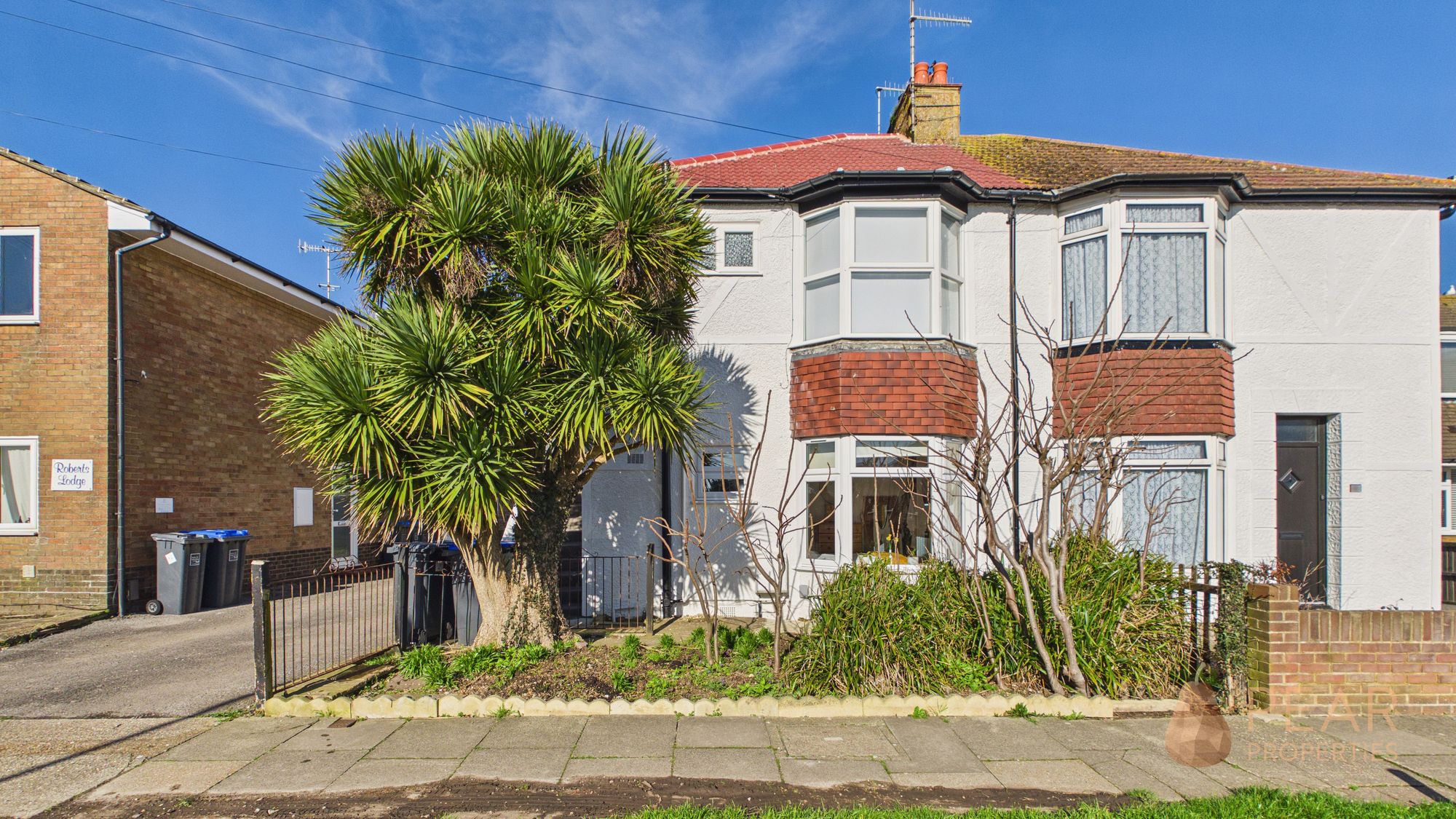 2 bedroom Flat share For Sale