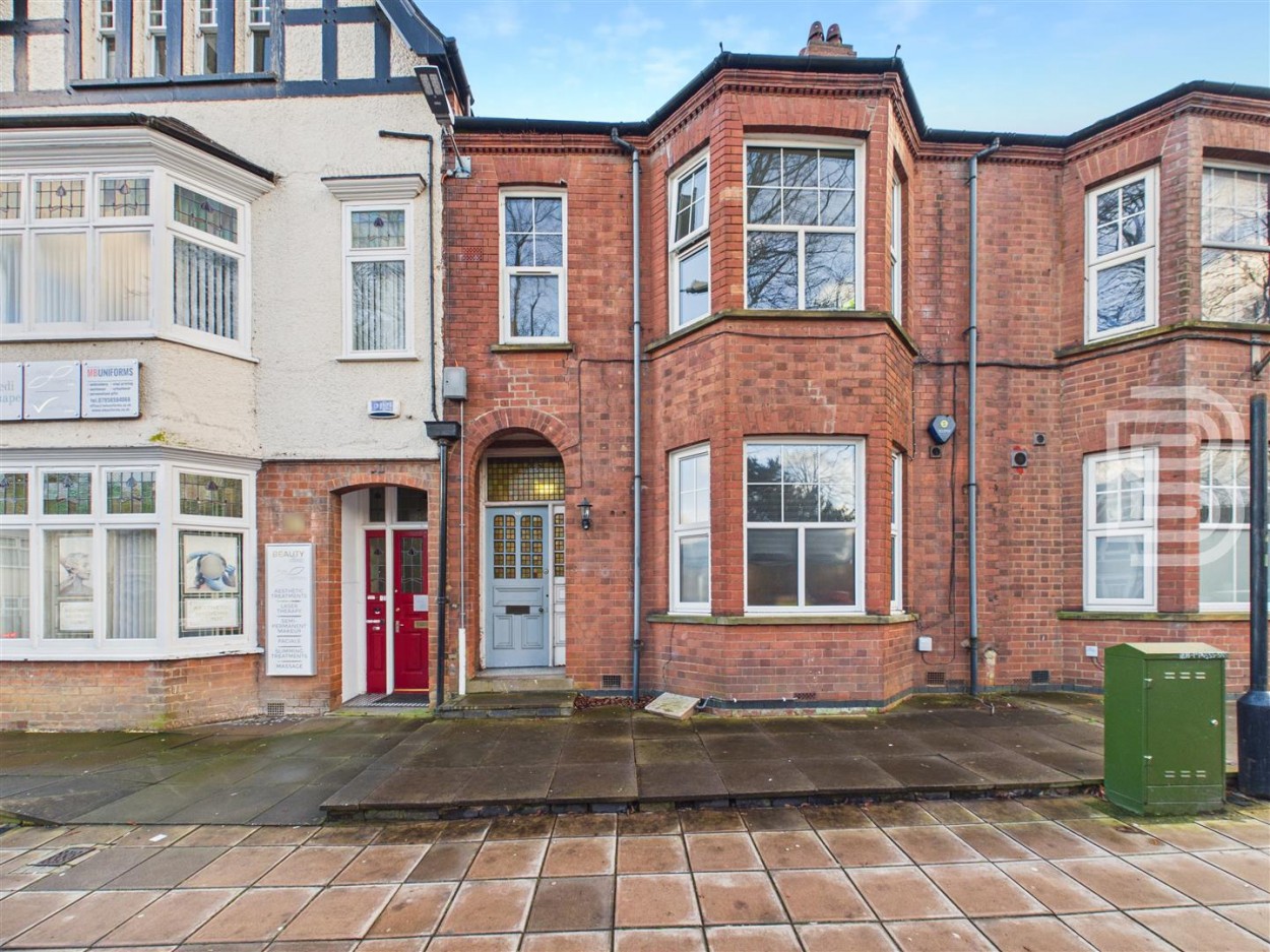 4 bedroom Flat share For Sale