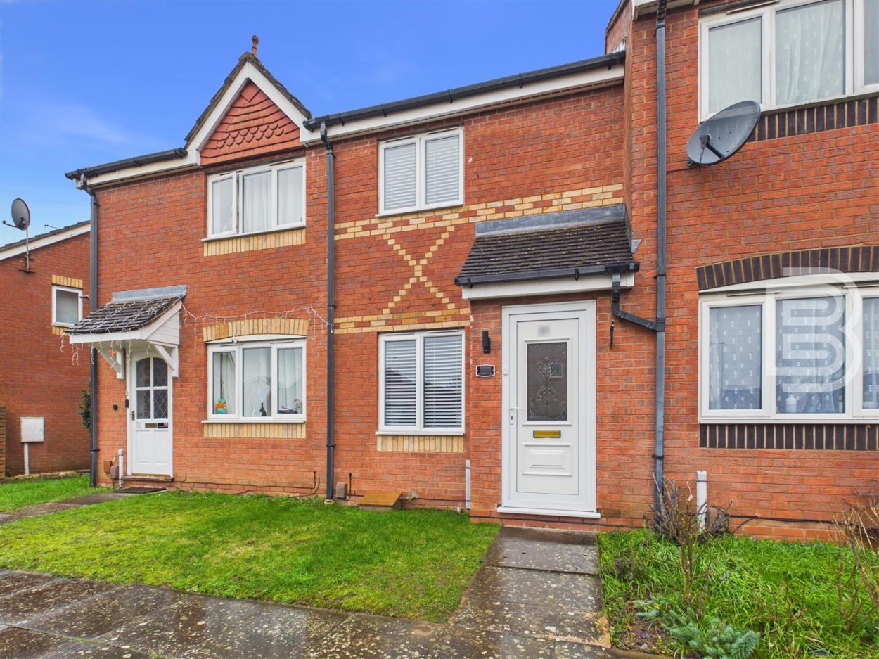 2 bedroom Terraced House Under Offer