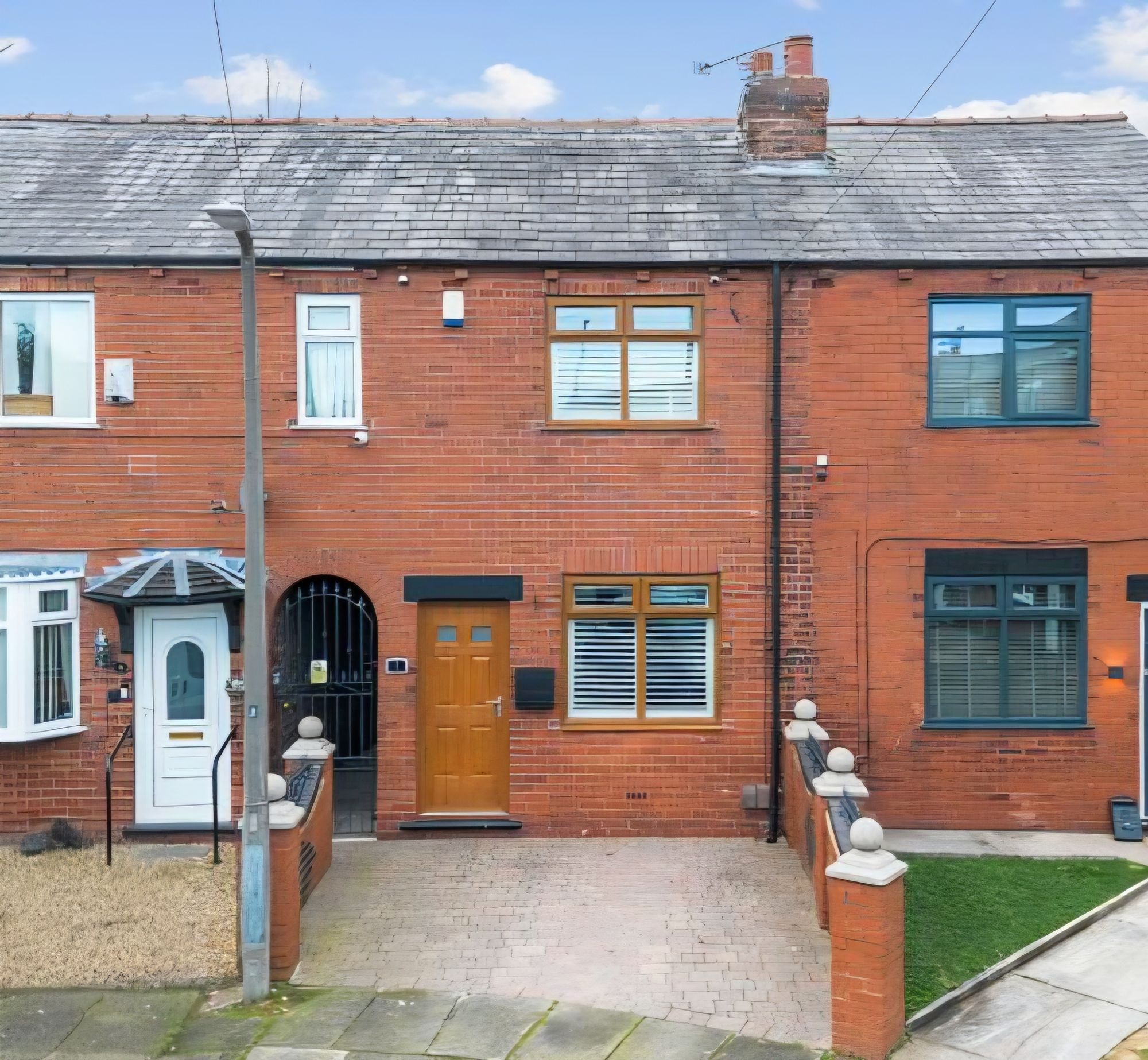 2 bedroom Terraced House Under Offer